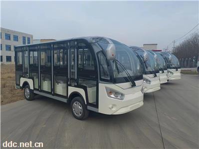 利凱士得十四座全玻璃門電動觀光車