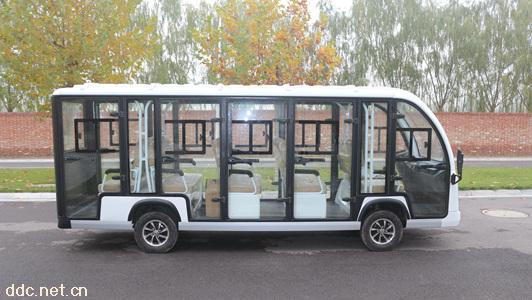 中菲11座白色電動觀光車