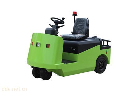座駕式電動牽引車