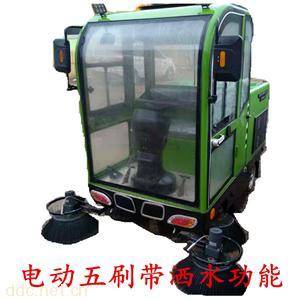 駕駛式洗掃車